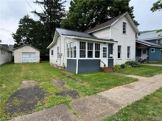 Backyard, Detached Garage, Exterior