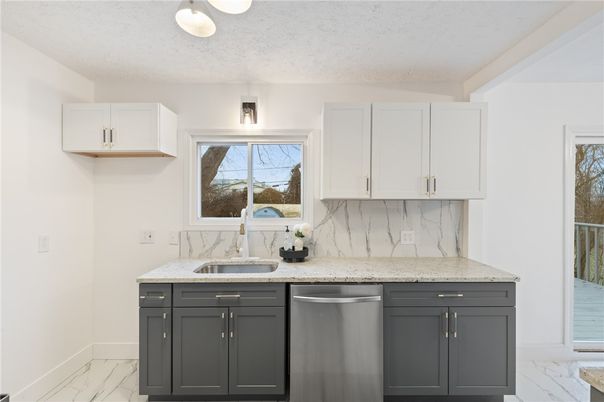 Interior, Kitchen, Marble, Stainless Steel Appliances