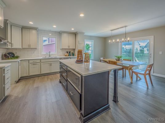 Dining room, Interior, Kitchen, Pendant Lights, Recessed Lighting, Wood Texture Flooring