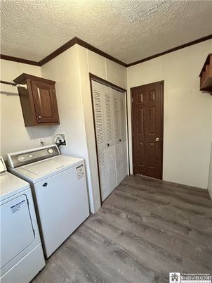 Interior, Washer, Wood Texture Flooring