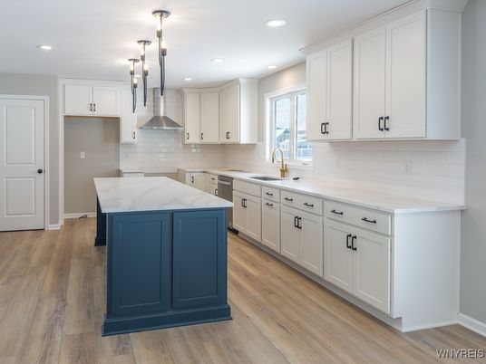 Interior, Kitchen, Pendant Lights, Recessed Lighting, Wood Texture Flooring