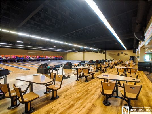 Game Room, Interior, Recessed Lighting, Wood Texture Flooring