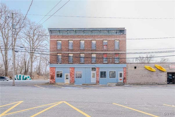 Exterior, Facade, Condo Building