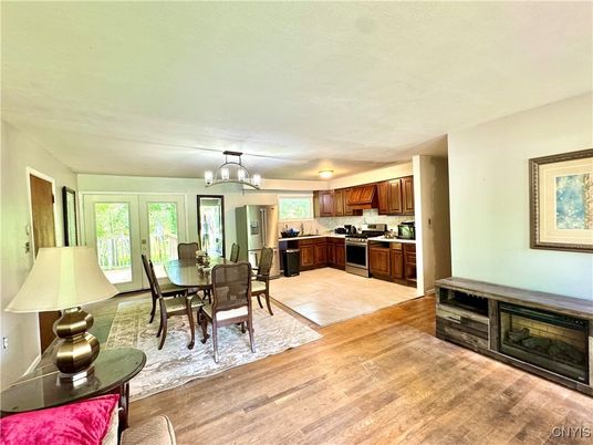 Chandelier, Dining room, Interior, Kitchen, Wood Texture Flooring