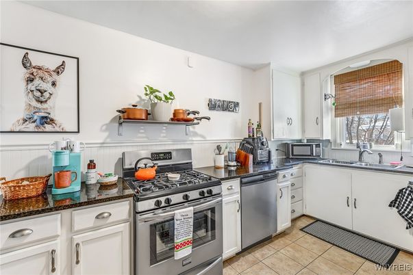 Interior, Kitchen, Stainless Steel Appliances