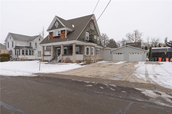 Detached Garage, Exterior, Facade, Cape Cod