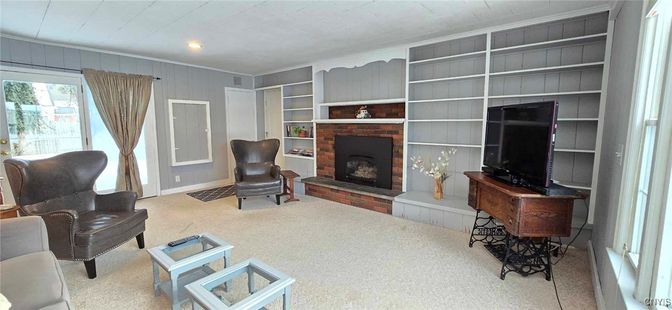 Fireplace, Interior, Recessed Lighting