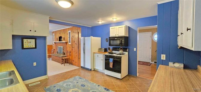 Interior, Kitchen