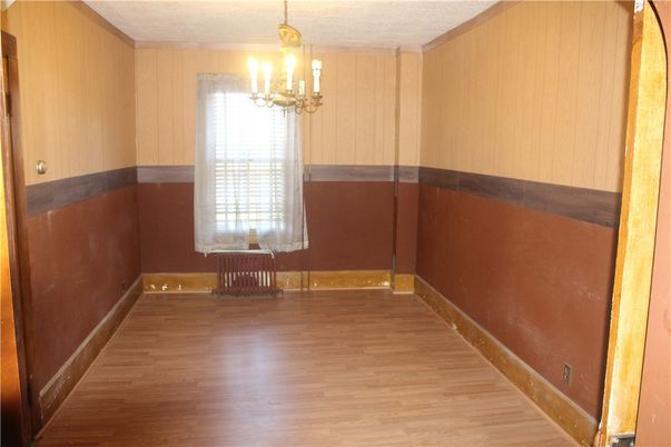 Chandelier, Empty room, Interior, Wood Texture Flooring