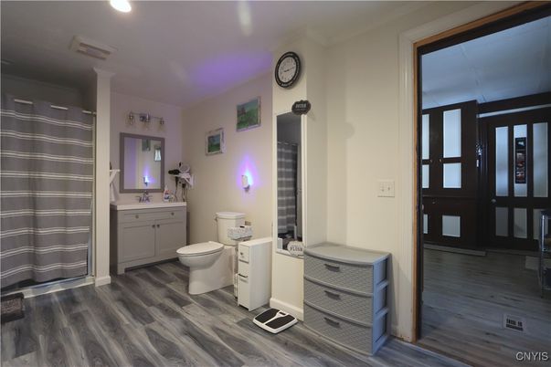 Bathroom, Interior, Recessed Lighting, Wood Texture Flooring