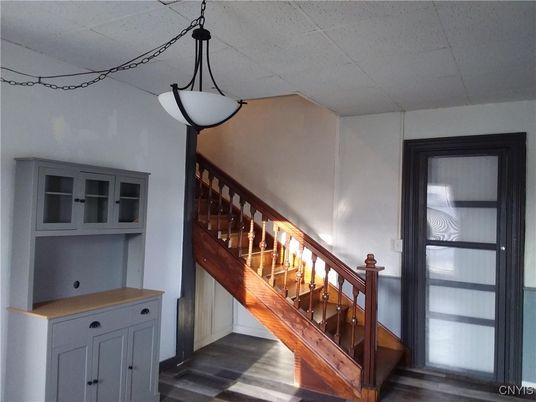 Interior, Pendant Lights, Wood Texture Flooring