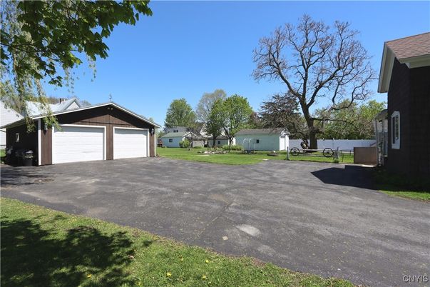 Backyard, Detached Garage, Exterior