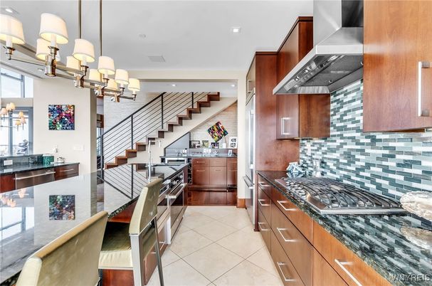 Chandelier, Dining room, Interior, Kitchen, Recessed Lighting, Stainless Steel Appliances