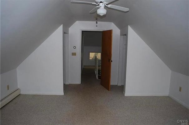 Elevator, Empty room, Interior