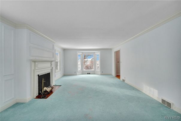 Empty room, Fireplace, Interior