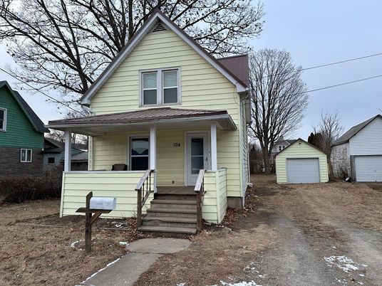 Detached Garage, Exterior, Facade, Queen Anne Victorian