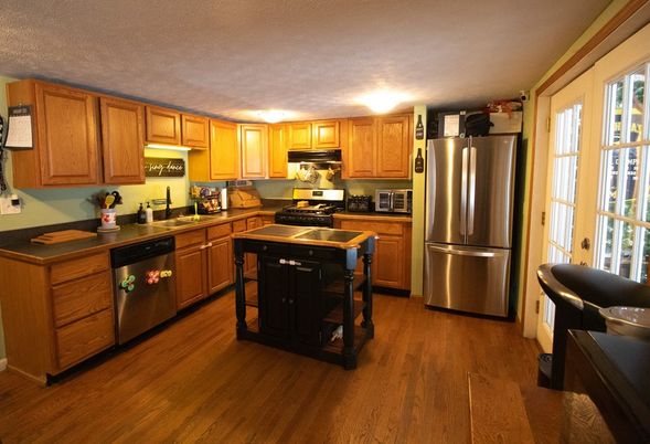 Interior, Kitchen, Stainless Steel Appliances, Wood Texture Flooring