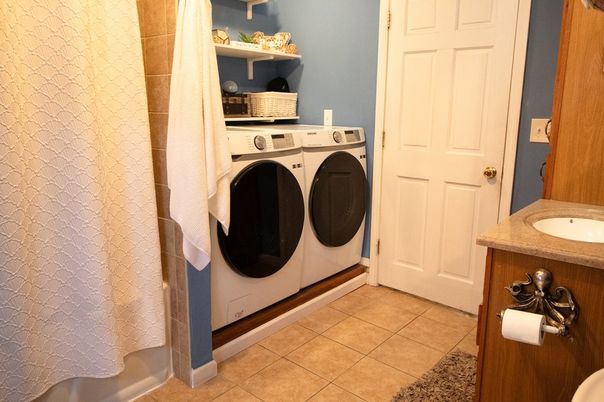 Interior, Washer