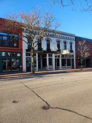 Exterior, Facade, Rowhouse