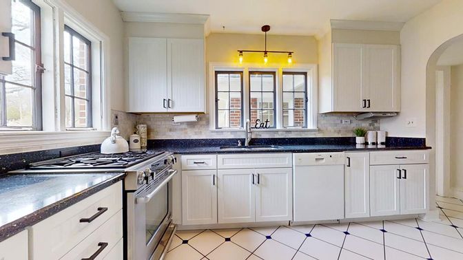 Interior, Kitchen, Pendant Lights