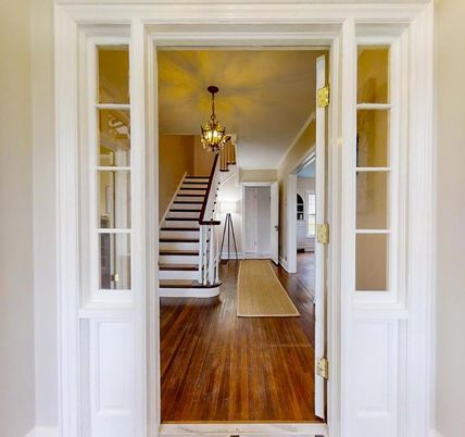 Chandelier, Interior, Wood Texture Flooring