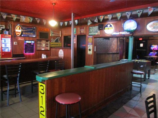 Interior, Pendant Lights, Wooden Walls