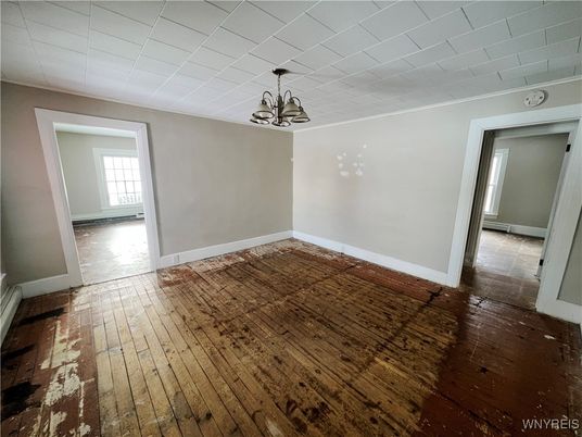 Chandelier, Empty room, Interior, Wood Texture Flooring