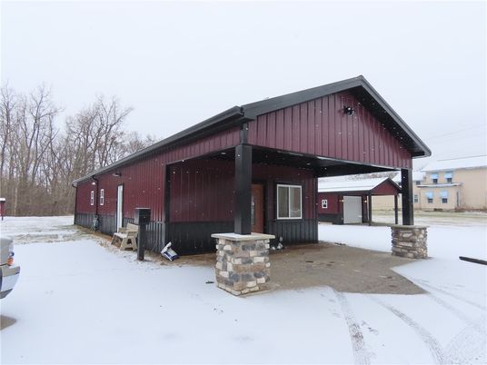 Exterior, Facade, American Craftsman