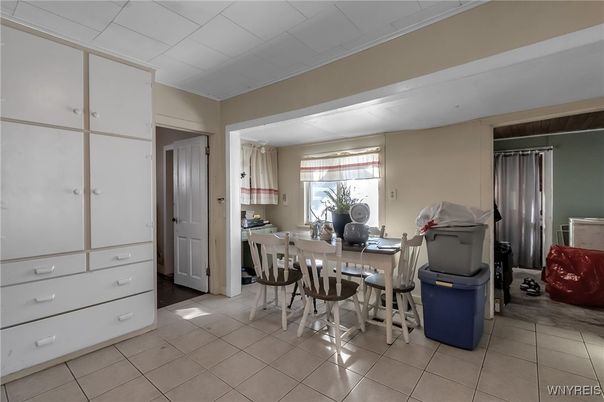 Dining room, Interior