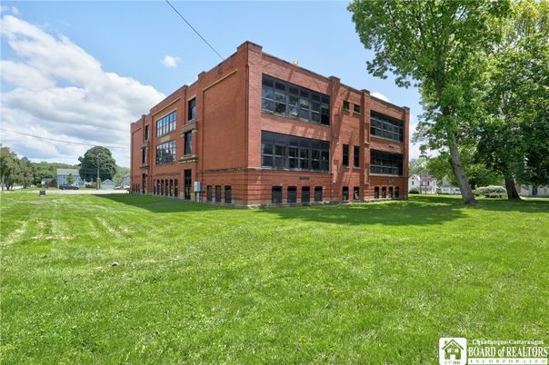 Backyard, Exterior, Facade, Brick Facade, Condo Building