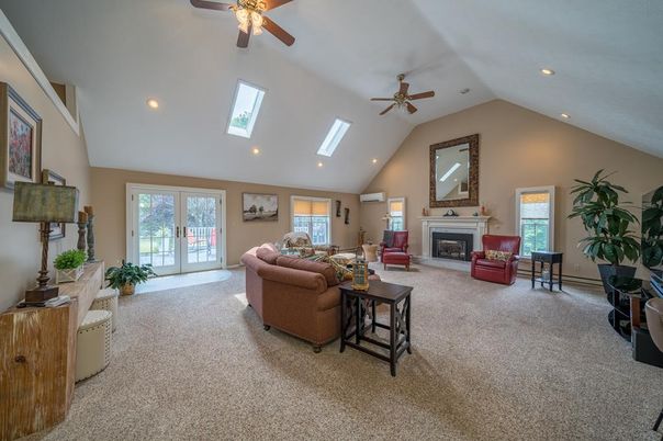 Fireplace, Interior, Living room, Recessed Lighting