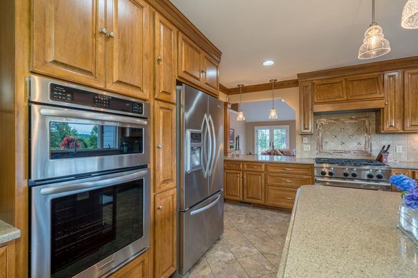 Interior, Kitchen, Pendant Lights, Recessed Lighting, Stainless Steel Appliances