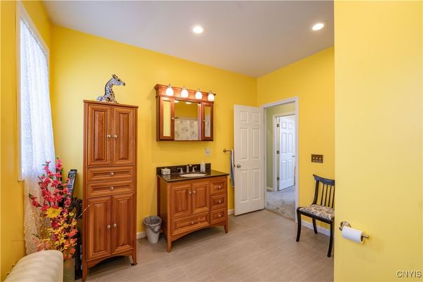 Interior, Recessed Lighting