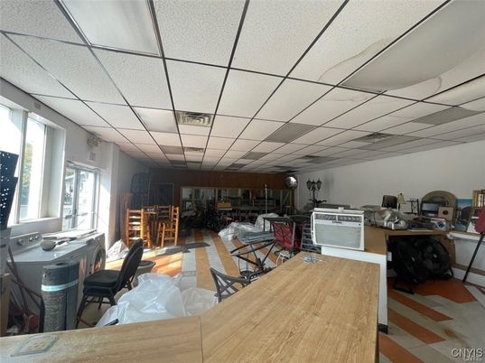 Dining room, Interior