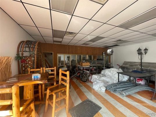 Dining room, Interior