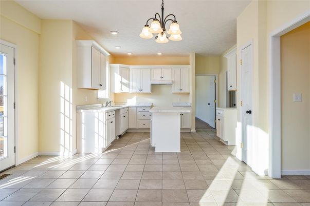 Chandelier, Interior, Kitchen, Recessed Lighting