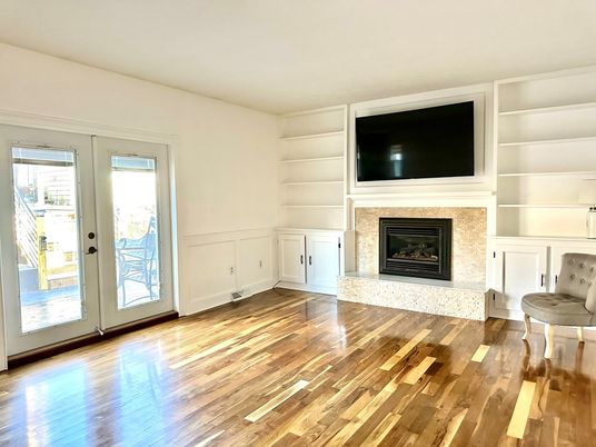 Empty room, Fireplace, Interior, Wood Texture Flooring