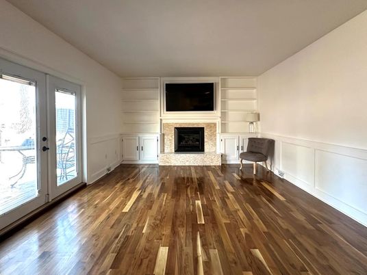 Empty room, Fireplace, Interior, Wood Texture Flooring
