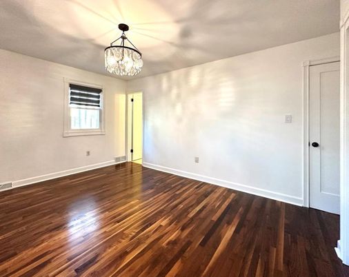 Chandelier, Empty room, Interior, Wood Texture Flooring