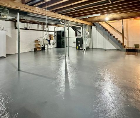 Interior, Wooden Beams