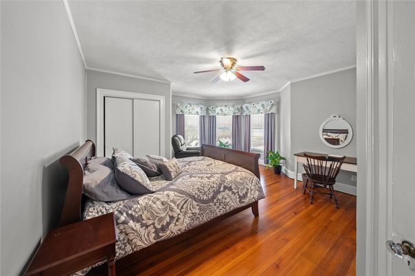 Bedroom, Dining room, Interior, Wood Texture Flooring