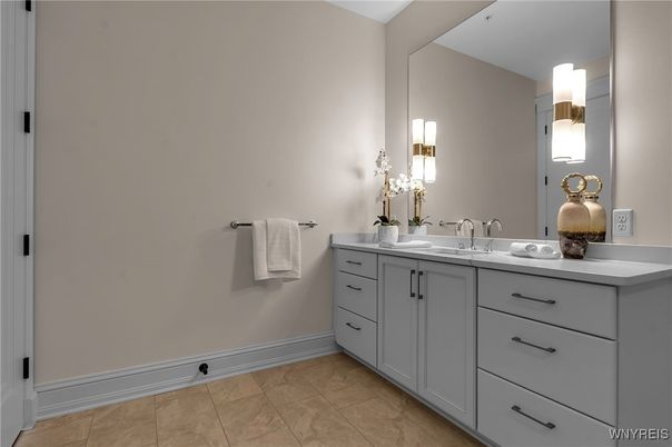 Bathroom, Dual Sink Vanities, Interior