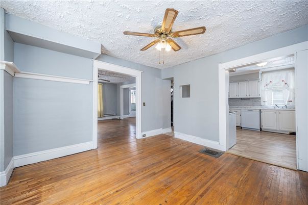 Empty room, Interior, Kitchen, Wood Texture Flooring