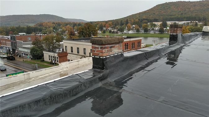 Exterior, Water