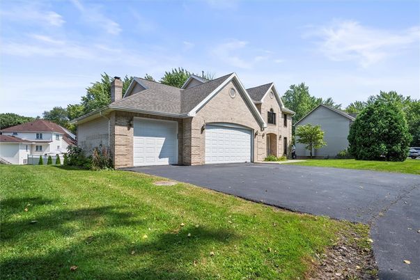 Attached, Exterior, Facade, Brick Facade, Ranch