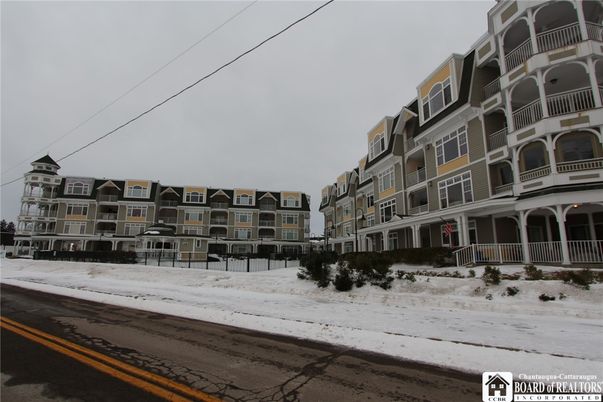Exterior, Facade, Condo Building