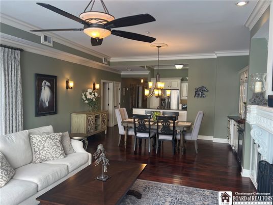 Chandelier, Dining room, Interior, Kitchen, Living room, Recessed Lighting, Wood Texture Flooring
