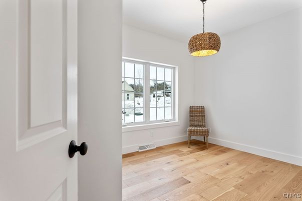 Empty room, Interior, Pendant Lights, Wood Texture Flooring
