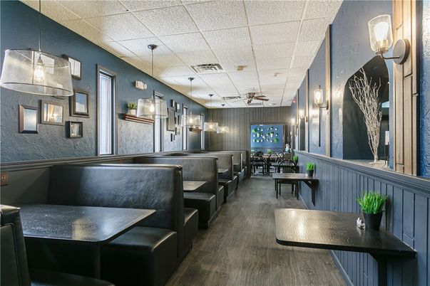 Interior, Pendant Lights, Wood Texture Flooring