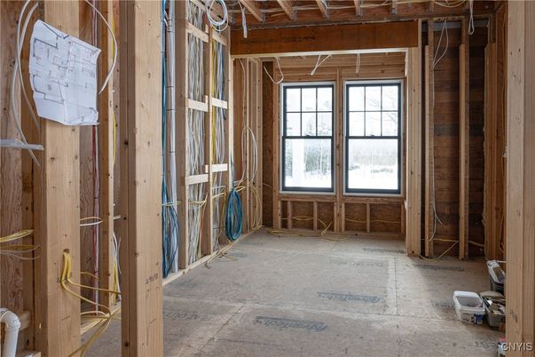 Empty room, Interior, Wooden Beams, Wooden Walls